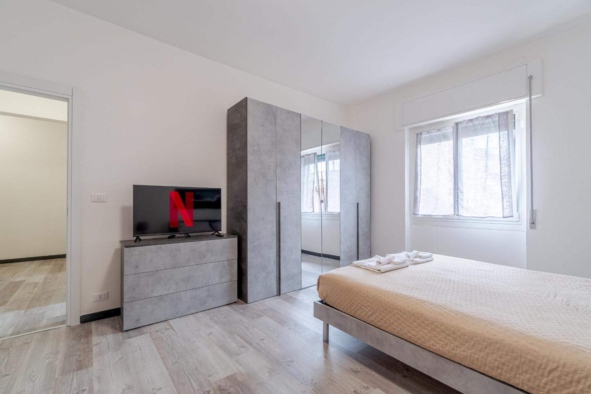 Апартаменты Monik House: Central House With Parking Генуя Экстерьер фото